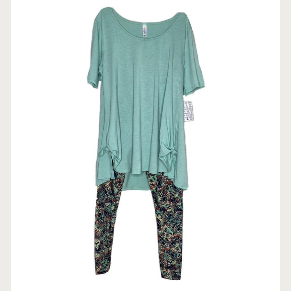 LuLaRoe Perfect T And Tall & Curvy Legging Set